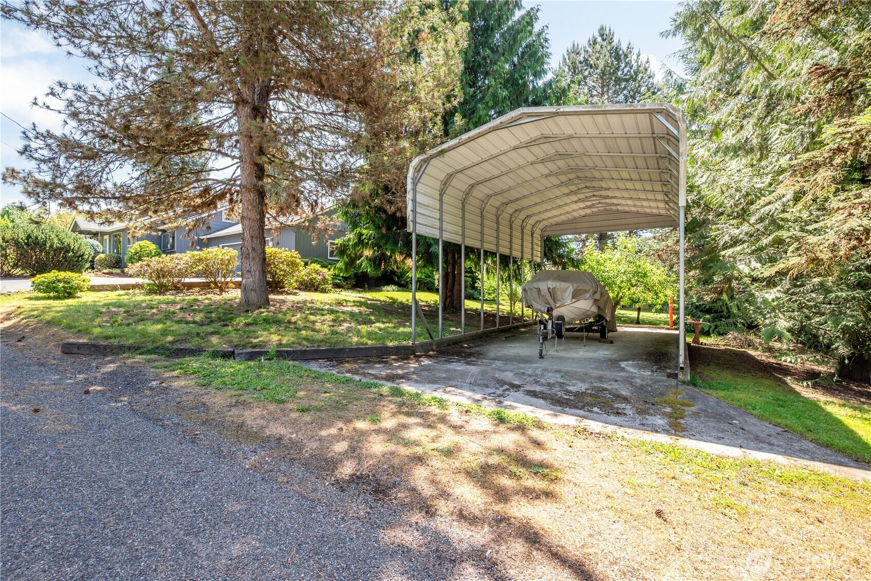 111 Appleman Drive Property Photo 3