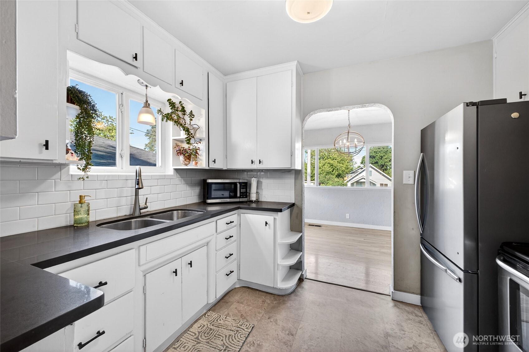 6831 S Yakima Avenue Property Photo 10