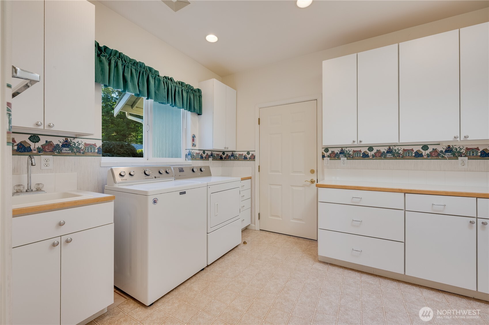 17340 Maple Lane Property Photo 25