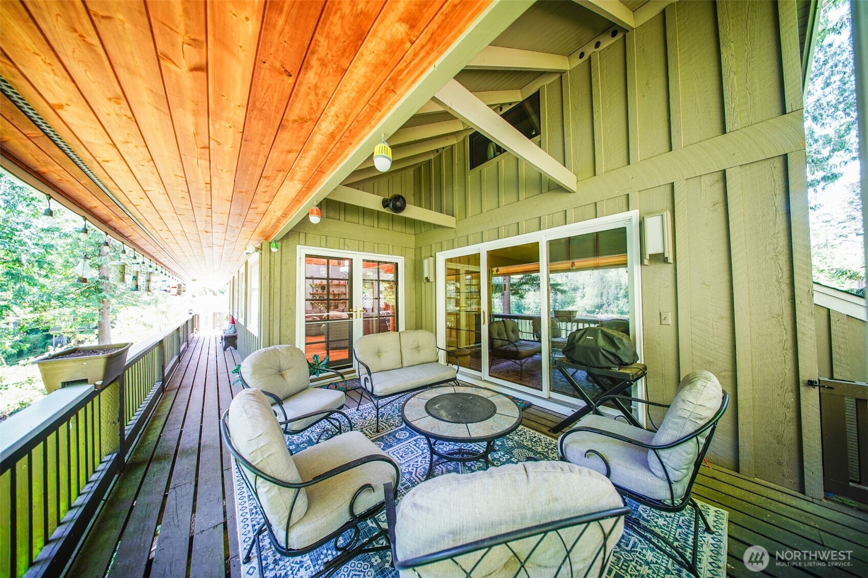 37418 W Lake Walker Drive Property Photo 13