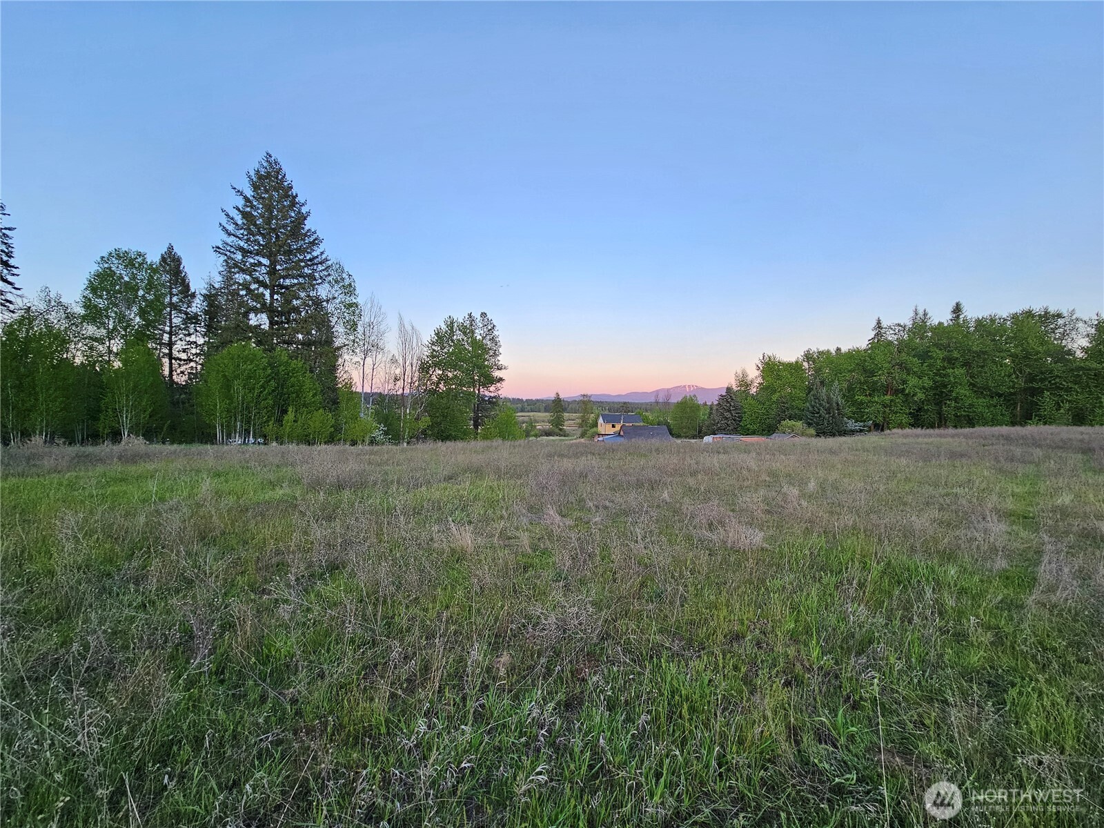 2 Xxxx E Eloika Lake Road Property Photo 7