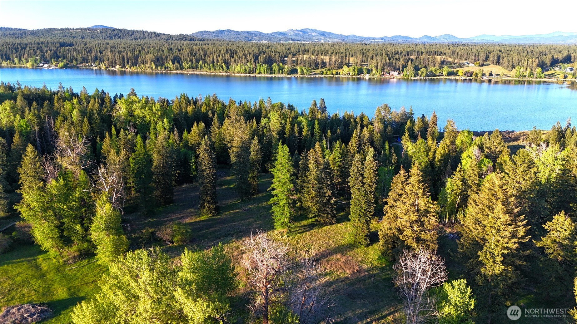 2 Xxxx E Eloika Lake Road Property Photo 11