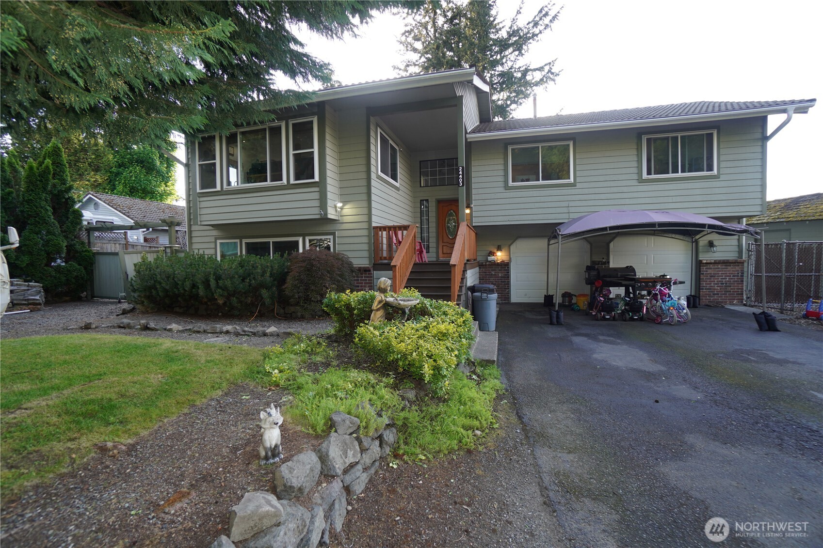 24403 224th Avenue Property Photo 2