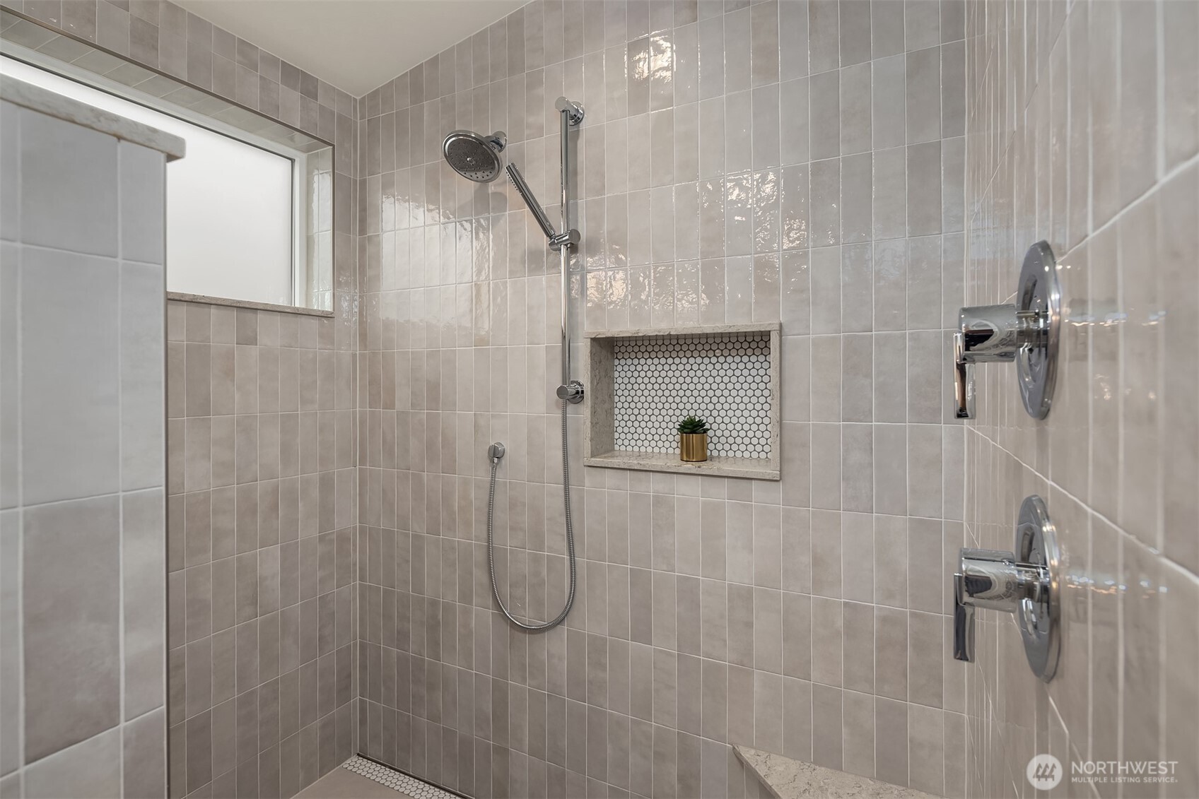 4411 1st Avenue Property Photo 17