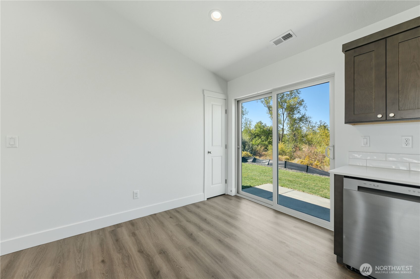 326 N Sandy Loop Property Photo 13