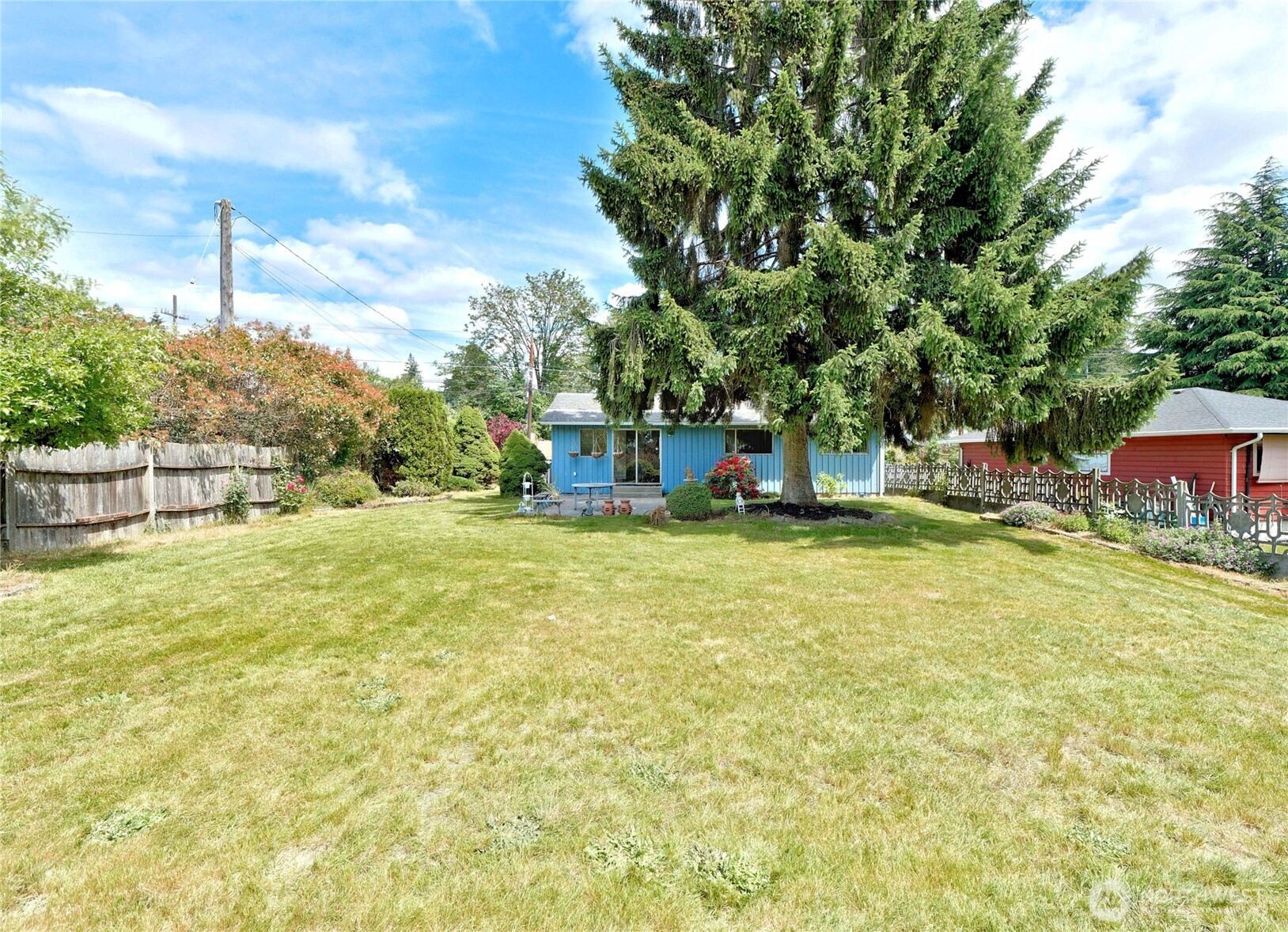12805 64th Avenue Property Photo 4