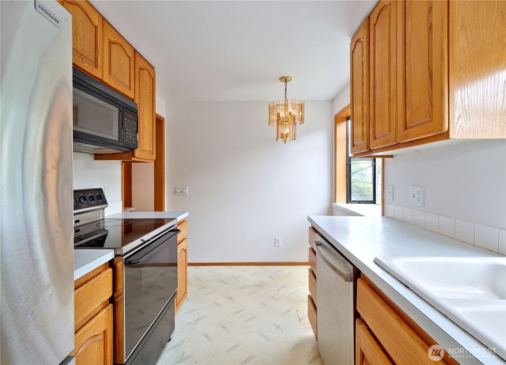 12805 64th Avenue Property Photo 7