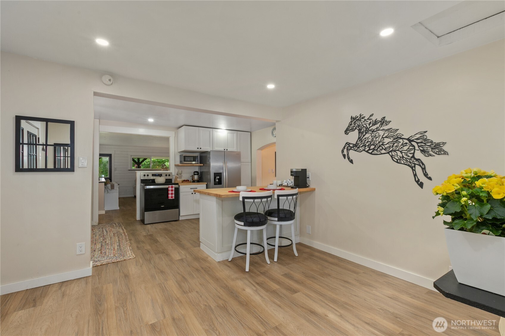 24522 Cromwell Road Property Photo 12