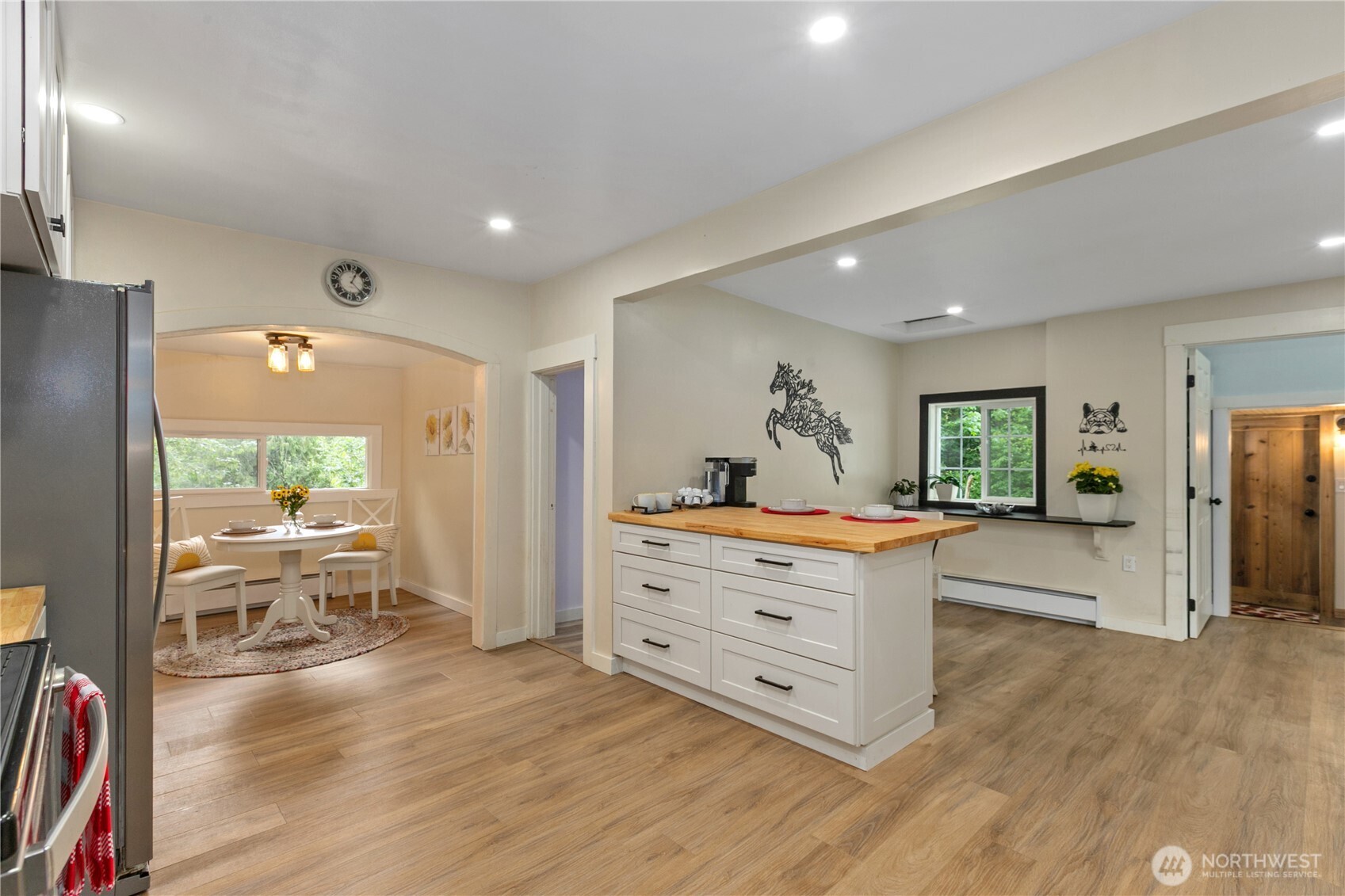 24522 Cromwell Road Property Photo 13