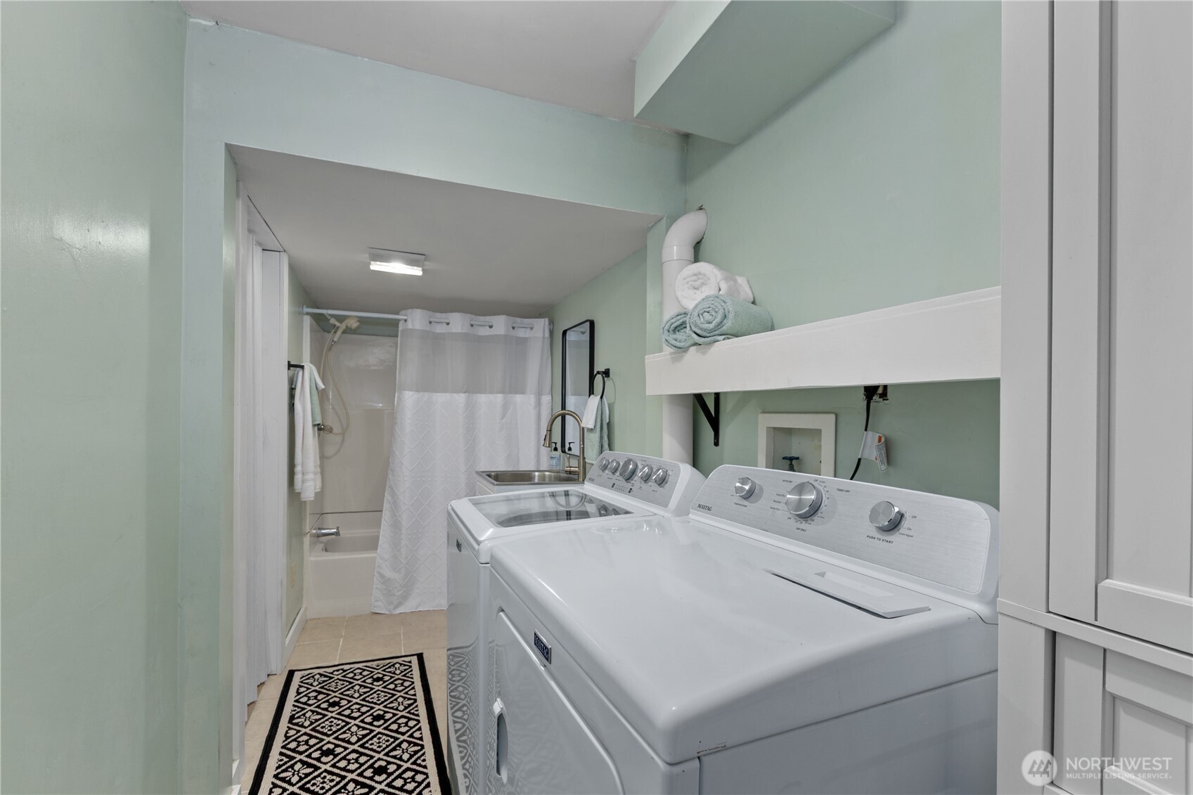 24522 Cromwell Road Property Photo 22