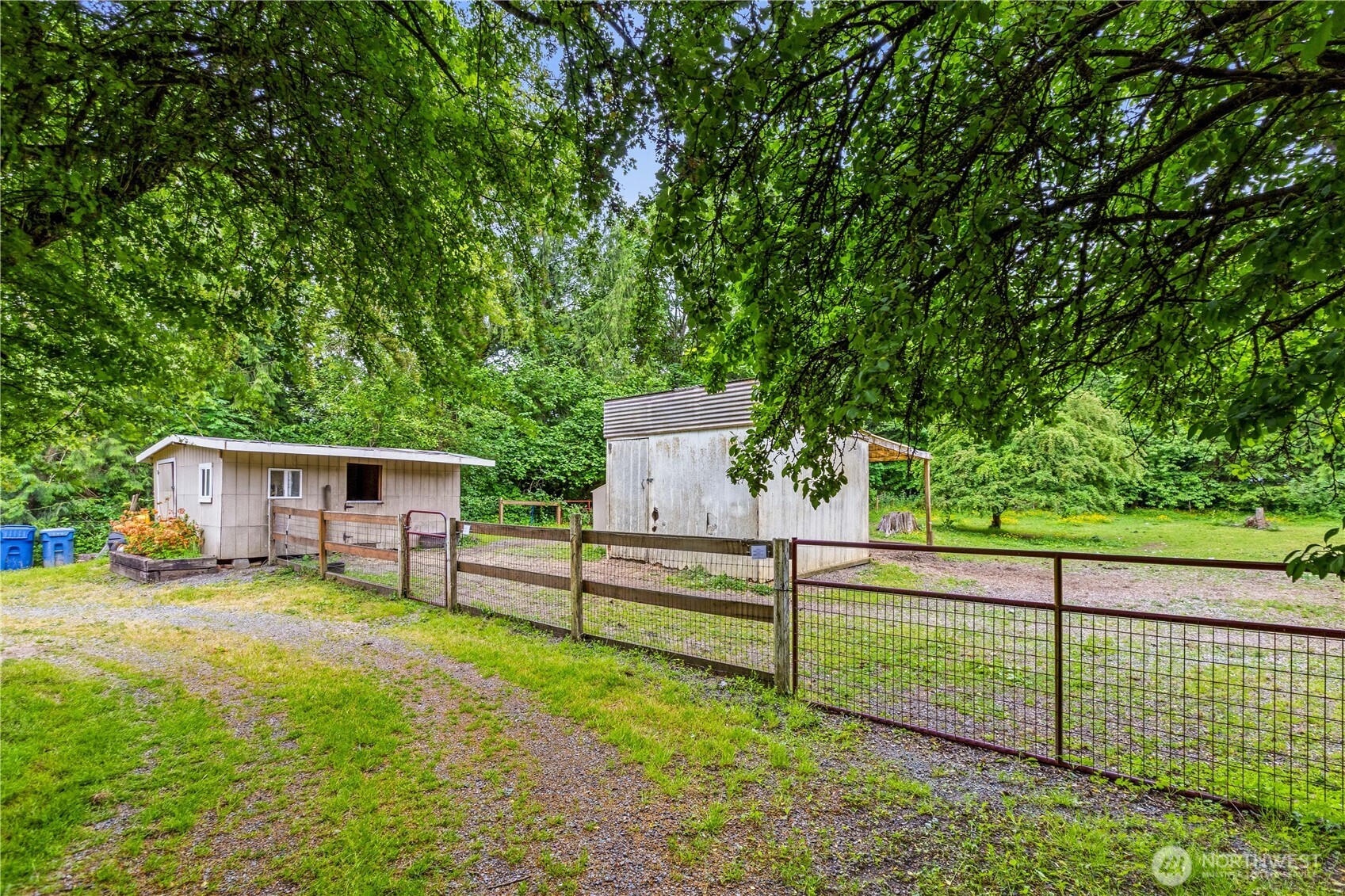 24522 Cromwell Road Property Photo 29
