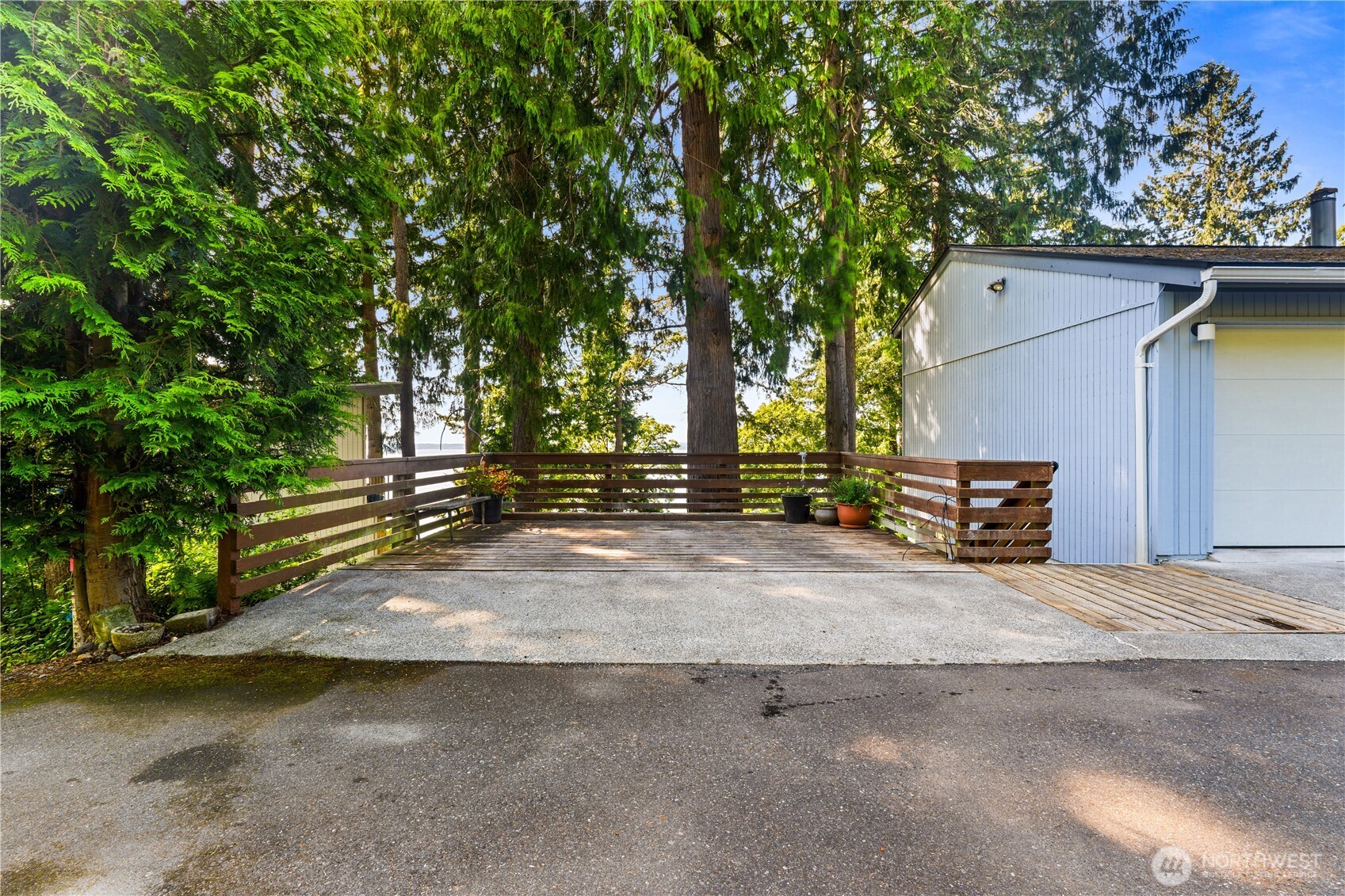 300 Morey Avenue Property Photo 7