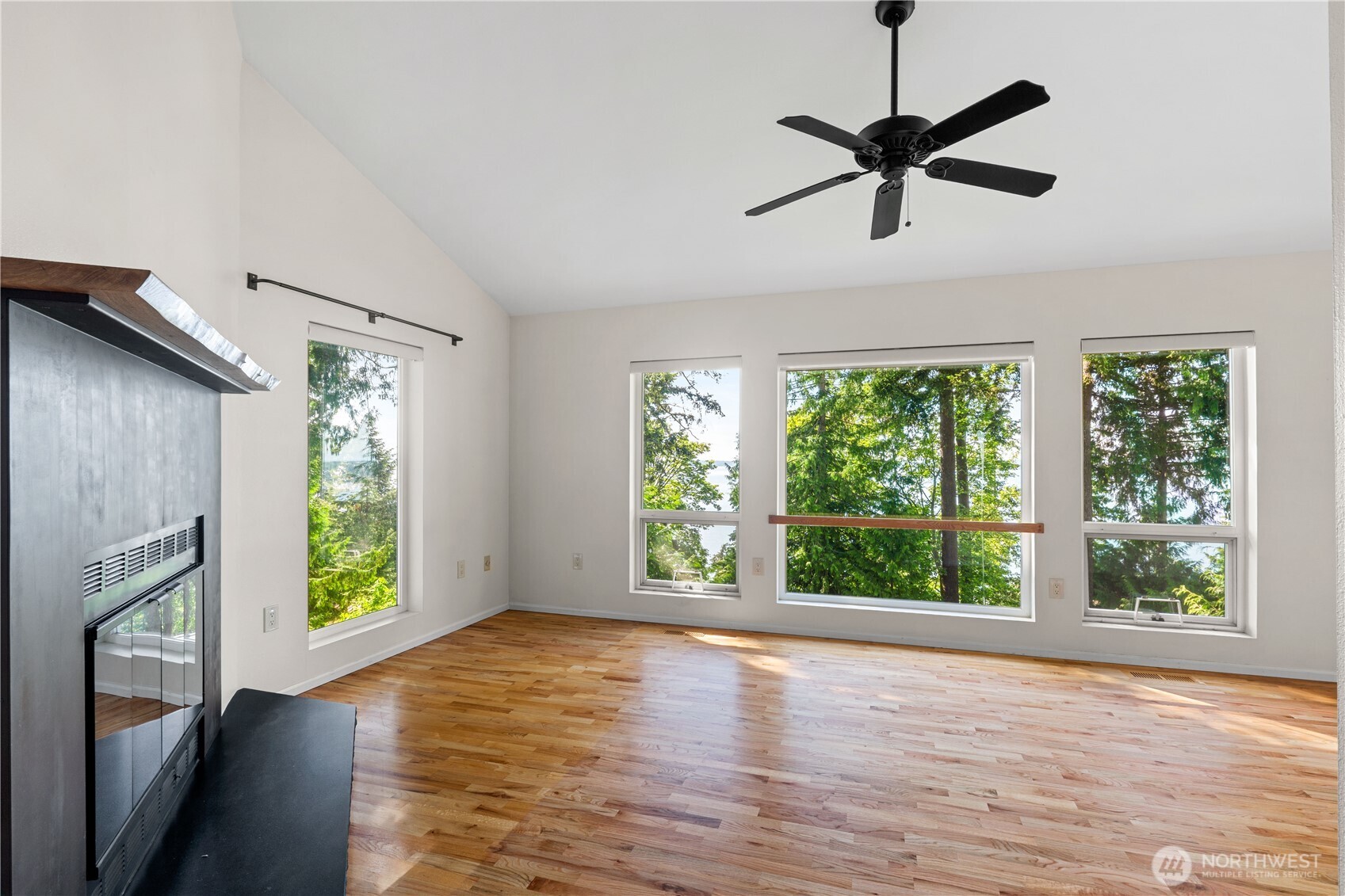 300 Morey Avenue Property Photo 14