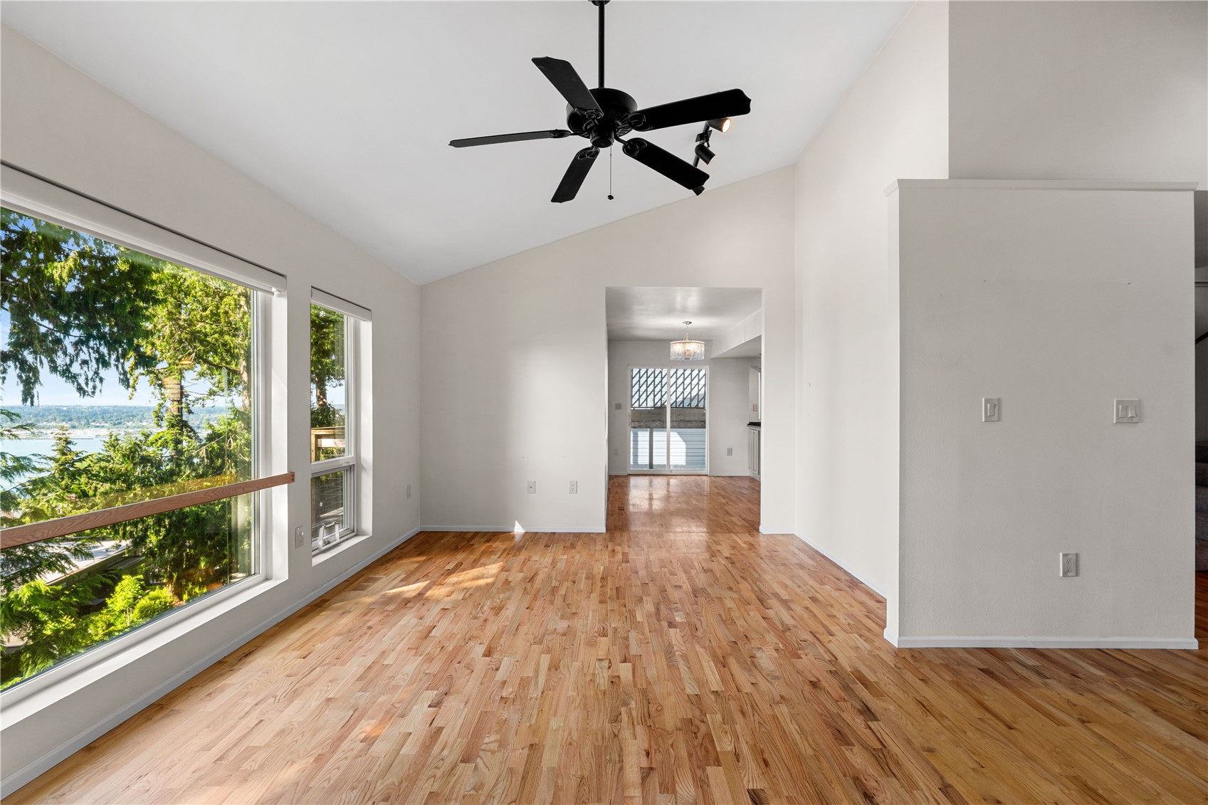 300 Morey Avenue Property Photo 15