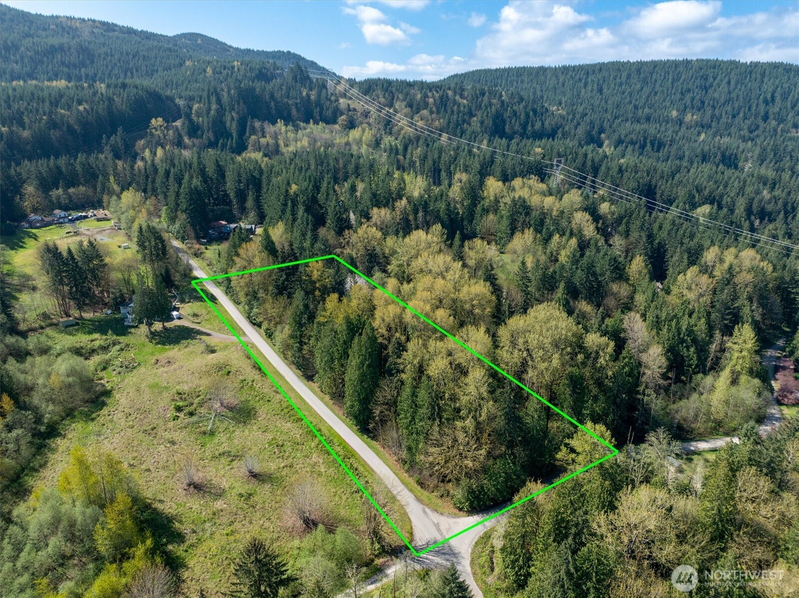 17512 260th Avenue Property Photo 1