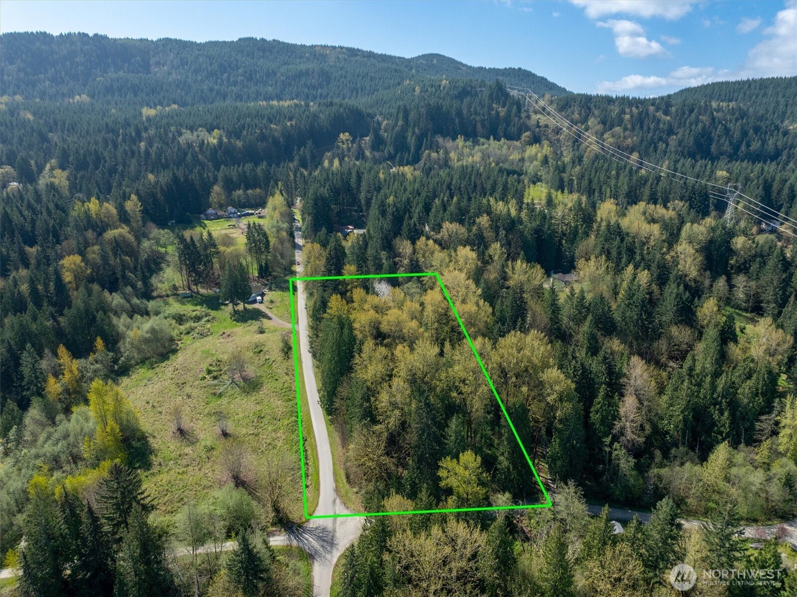 17512 260th Avenue Property Photo 2