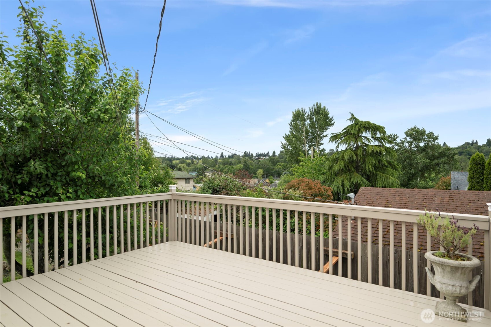 2052 E Wright Avenue Property Photo 15