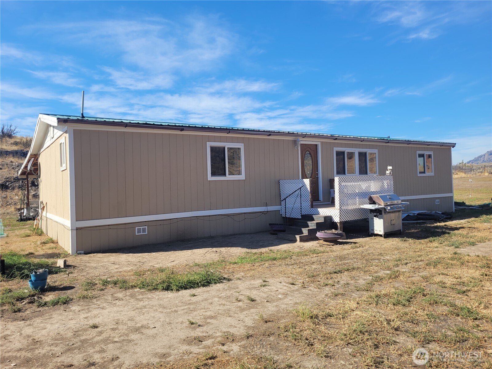 20 Round Up Road Property Photo 1