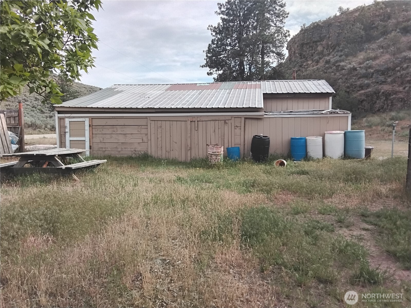 20 Round Up Road Property Photo 9