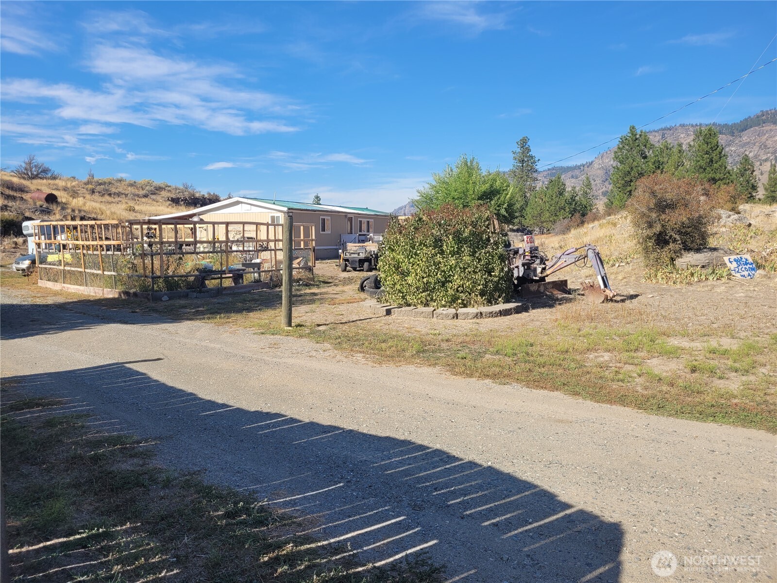 20 Round Up Road Property Photo 26