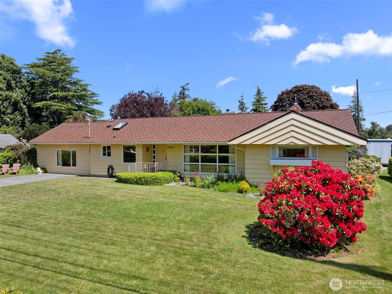 1213 Alaska Avenue Property Photo 1