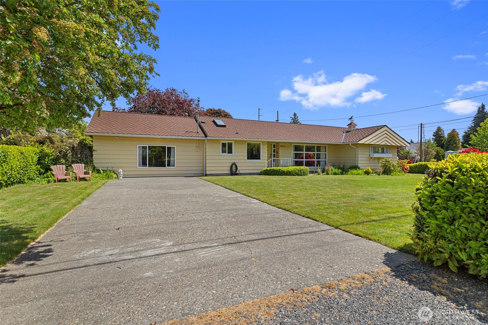 1213 Alaska Avenue Property Photo 3