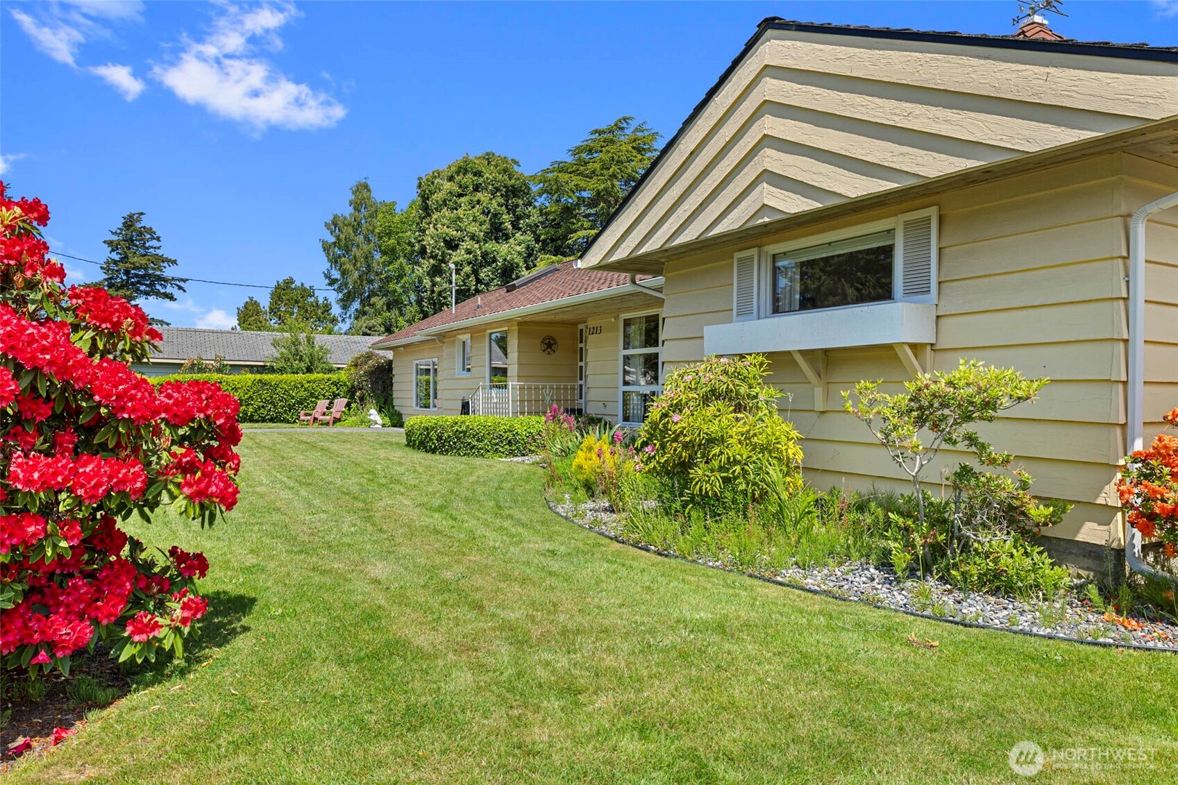 1213 Alaska Avenue Property Photo 4