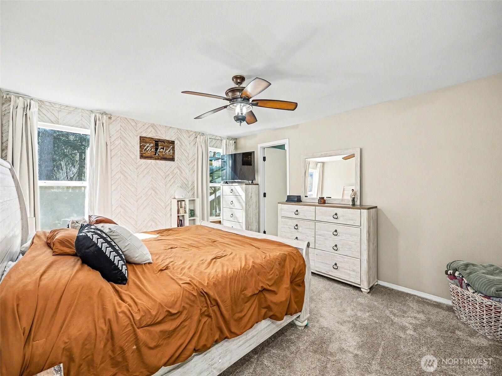 645 Orville Road Property Photo 15