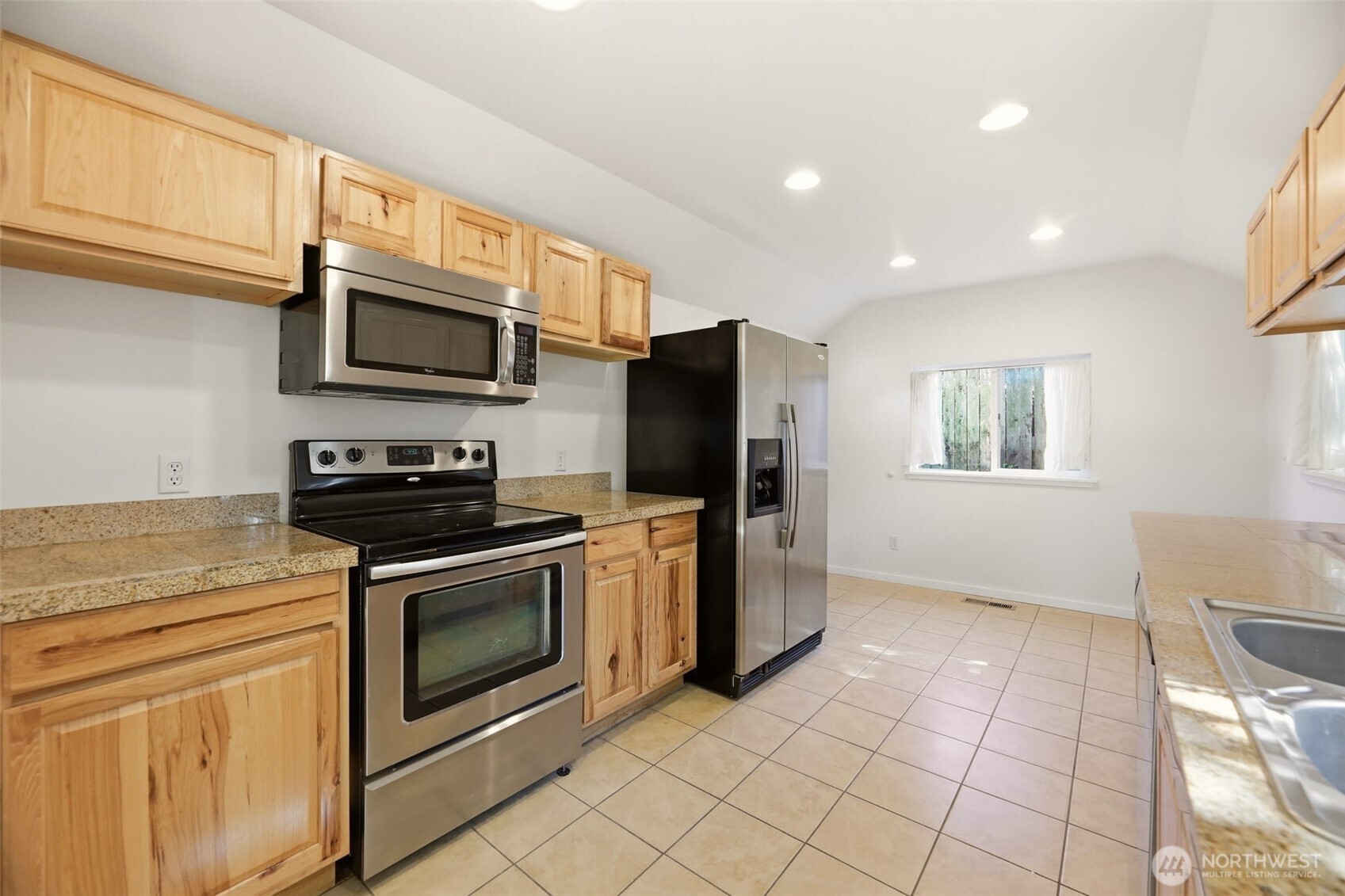 1710 36th Street Property Photo 14