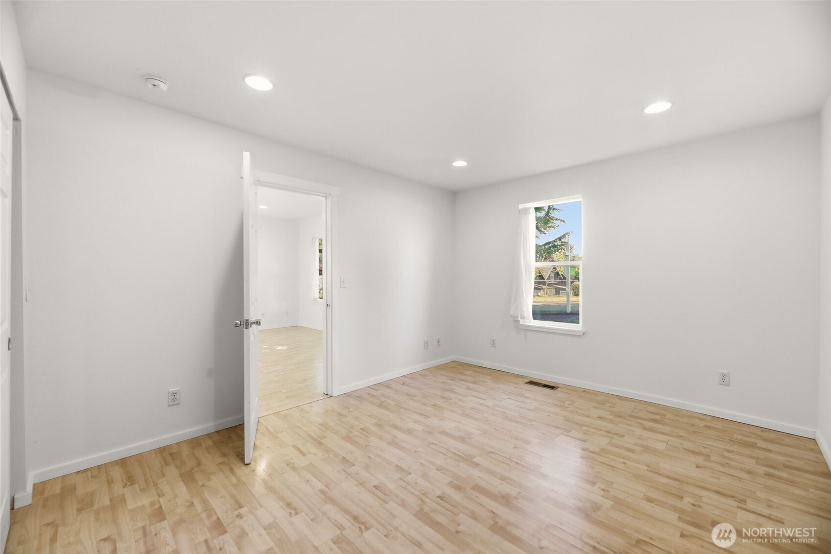 1710 36th Street Property Photo 21