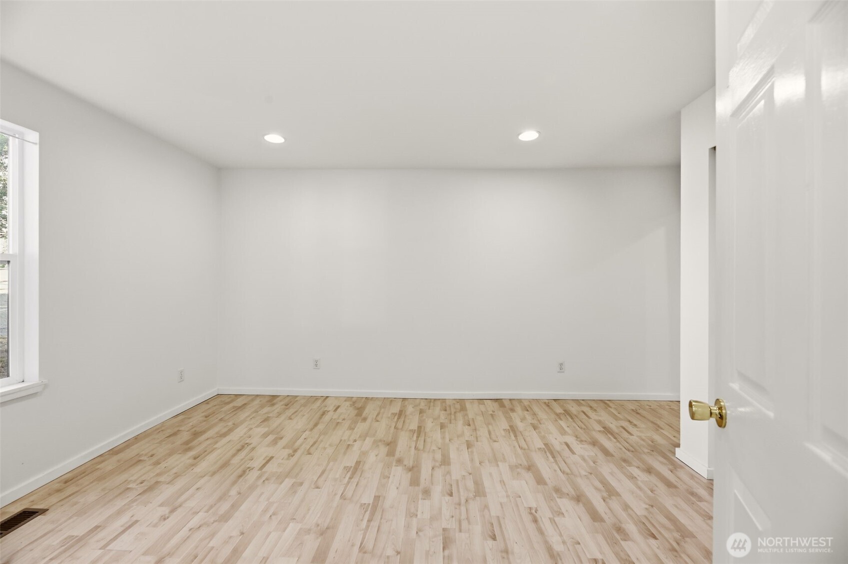 1710 36th Street Property Photo 23