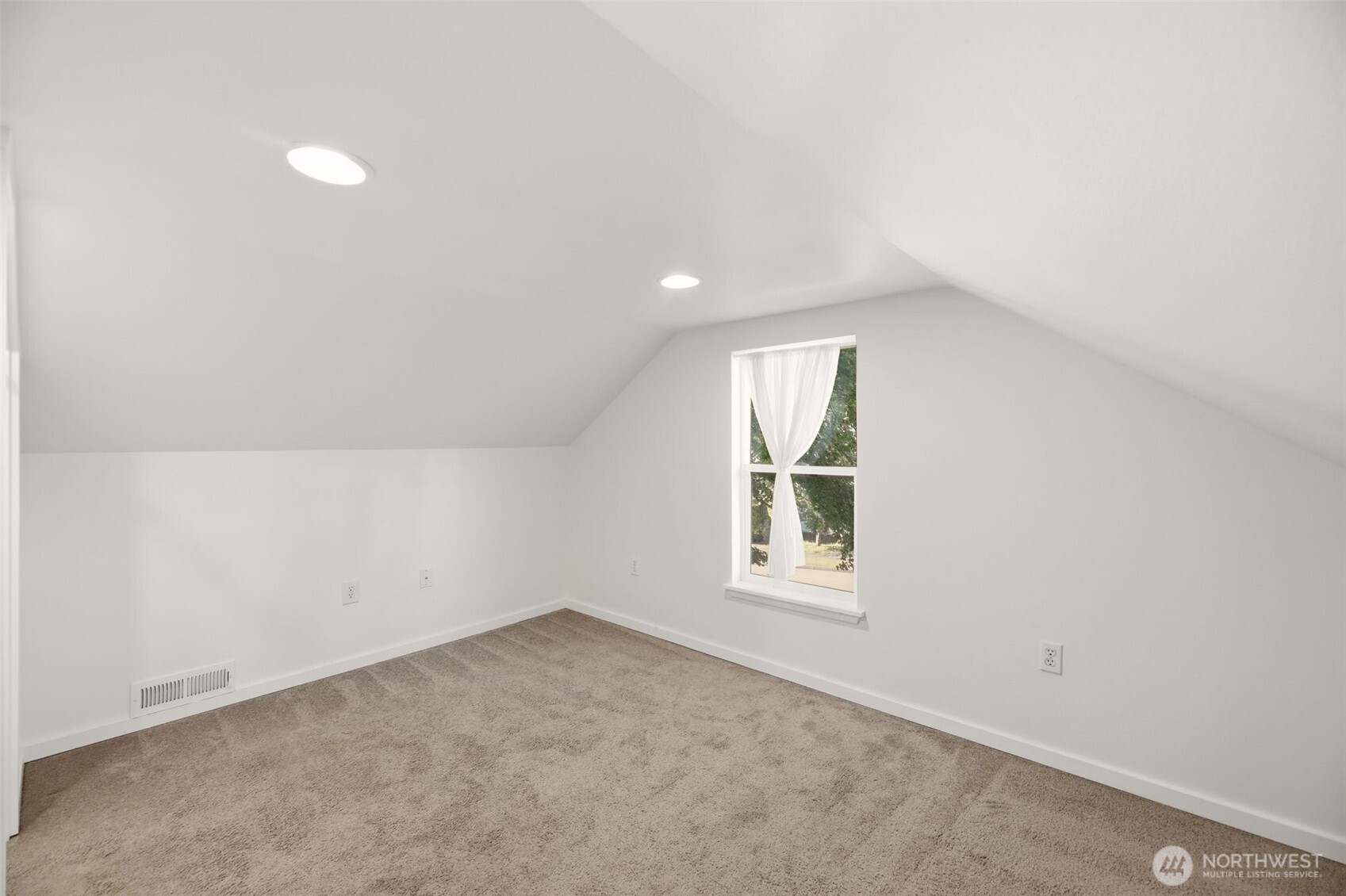 1710 36th Street Property Photo 25