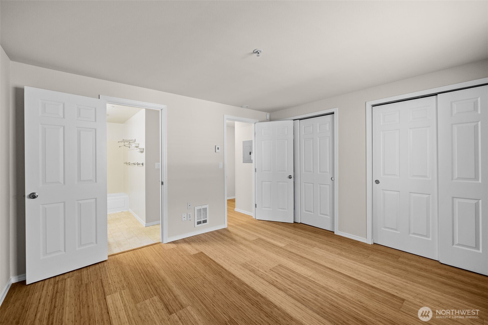 1900 Ne 48th Street E205 Property Photo 18