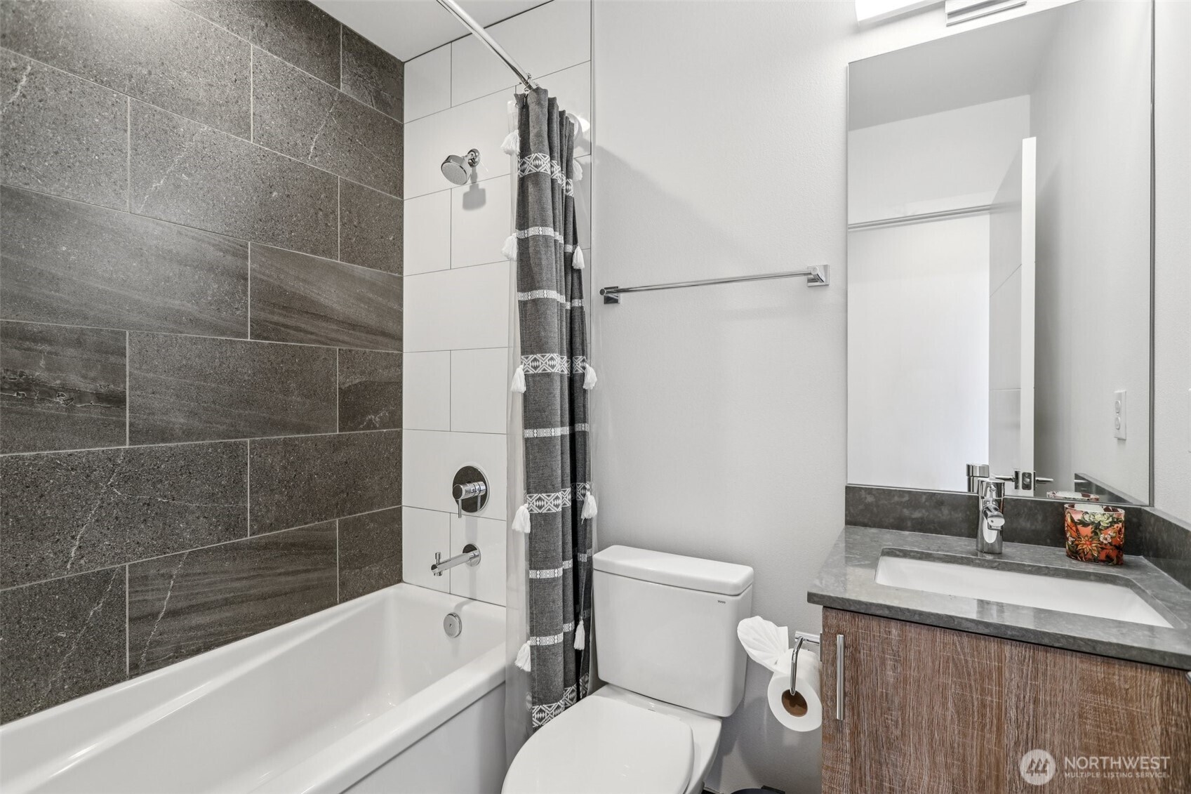 6325 34th Avenue C Property Photo 12