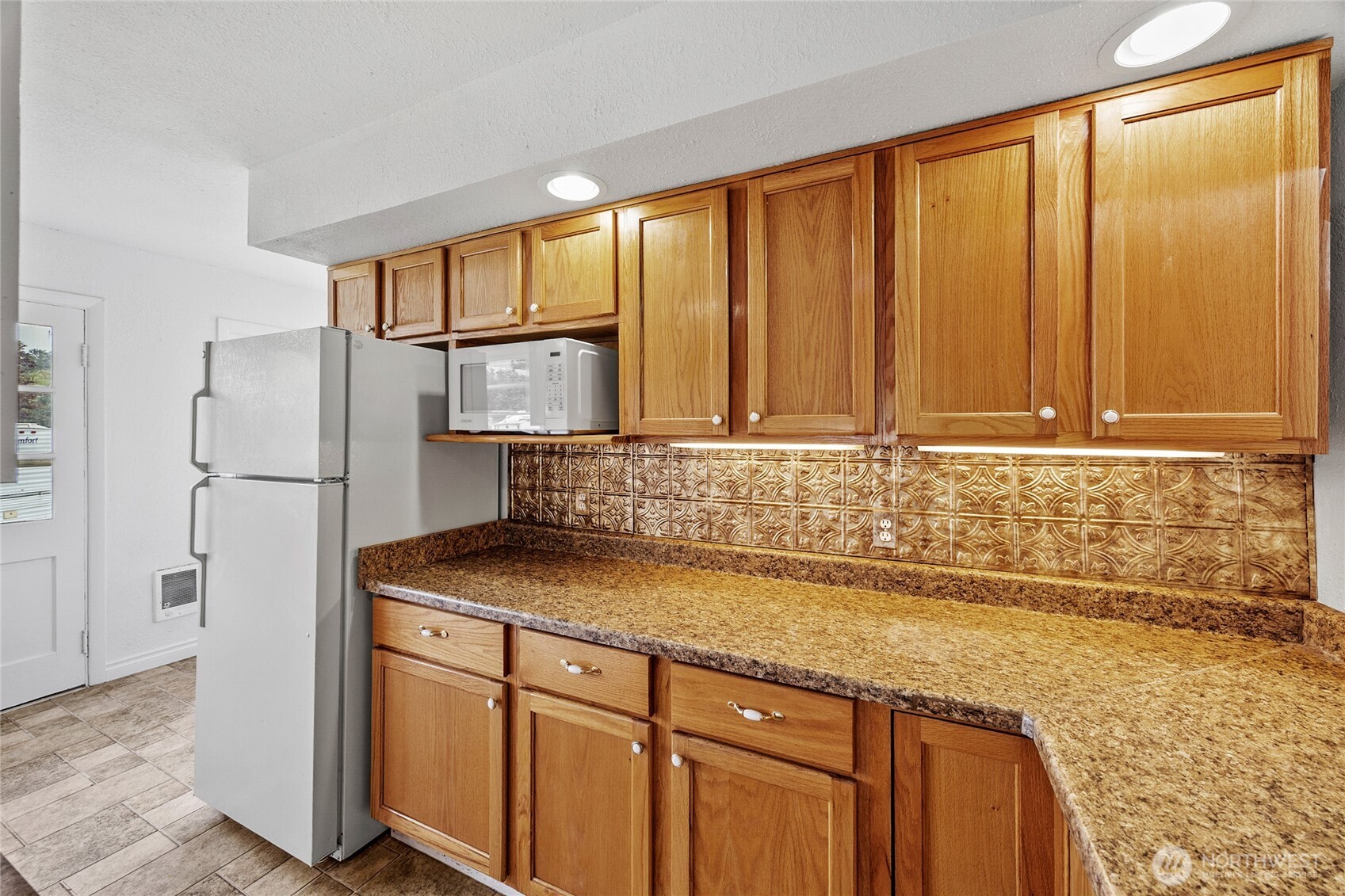 161 State Route 131 Property Photo 9