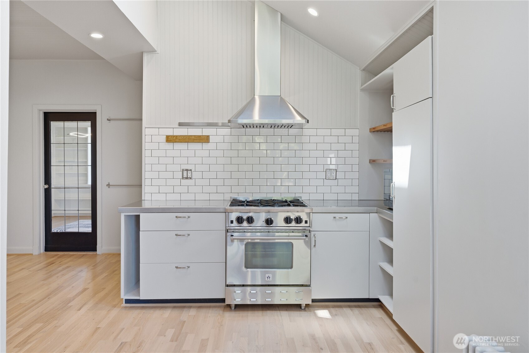 614 35th Avenue Property Photo 11