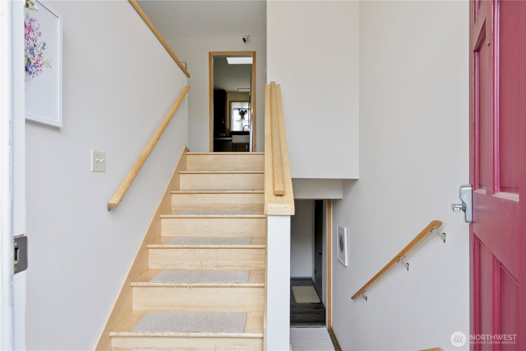 1727 Anacortes Avenue Property Photo 2