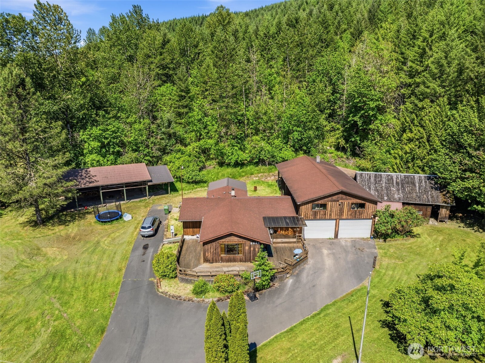 5352 Spirit Lake Highway Property Photo 2
