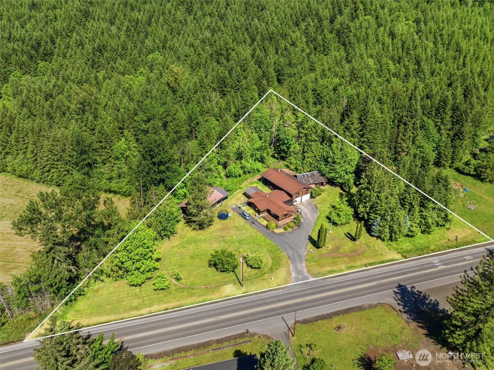5352 Spirit Lake Highway Property Photo 3