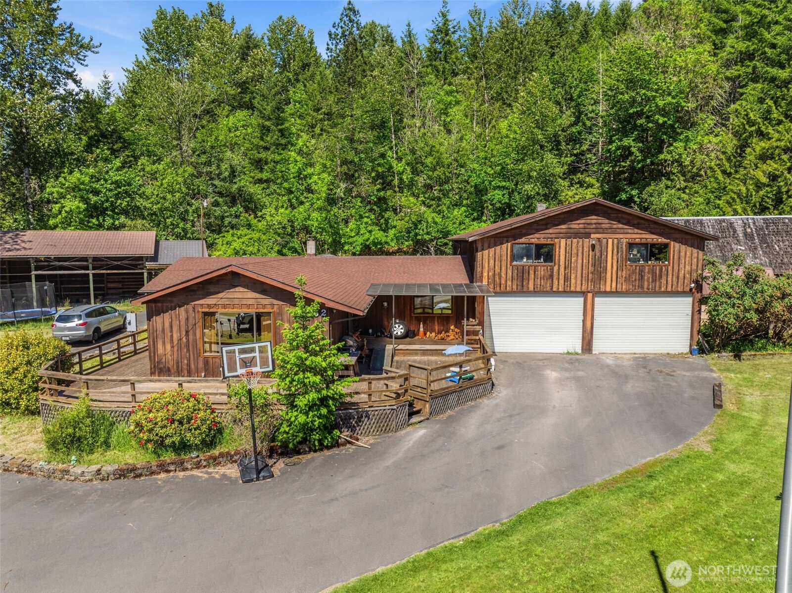 5352 Spirit Lake Highway Property Photo 5