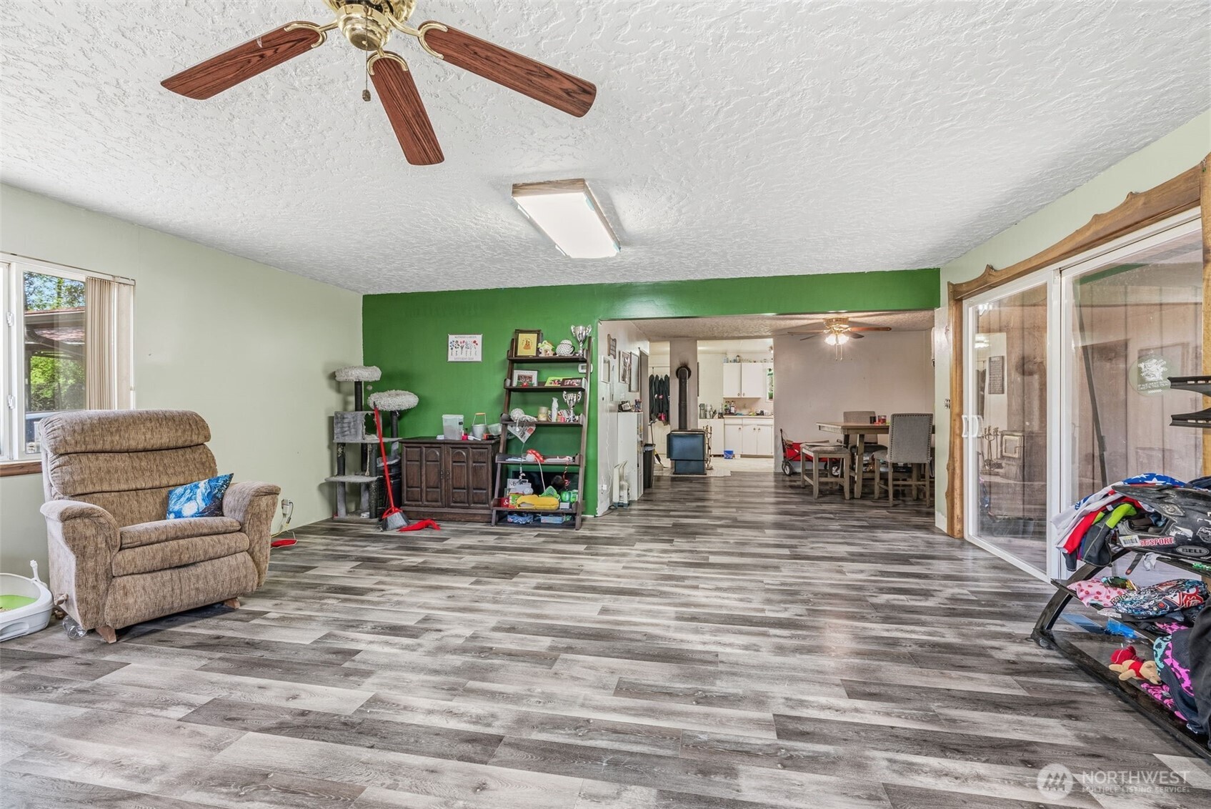 5352 Spirit Lake Highway Property Photo 10