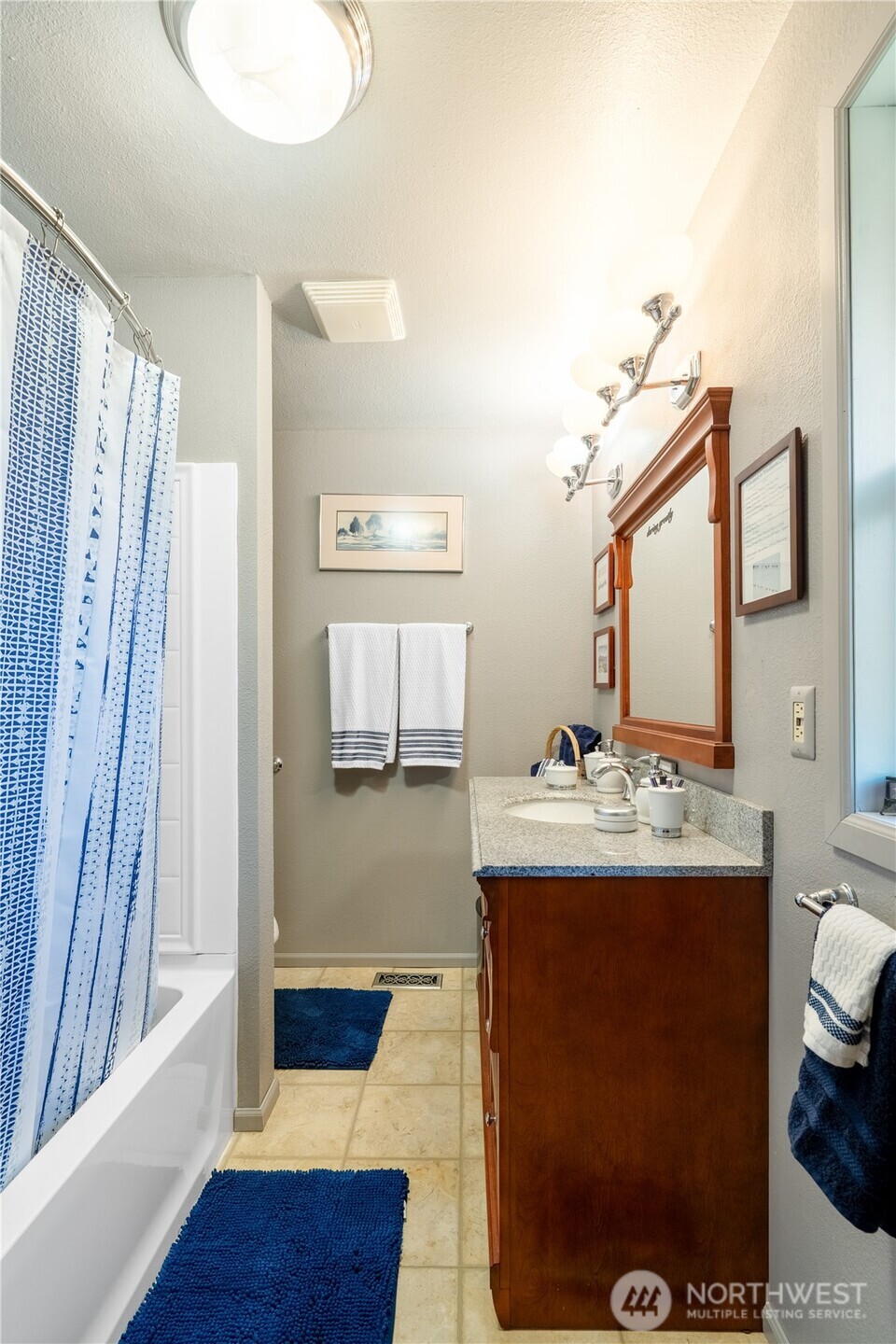 705 N Glenn Street Property Photo 14