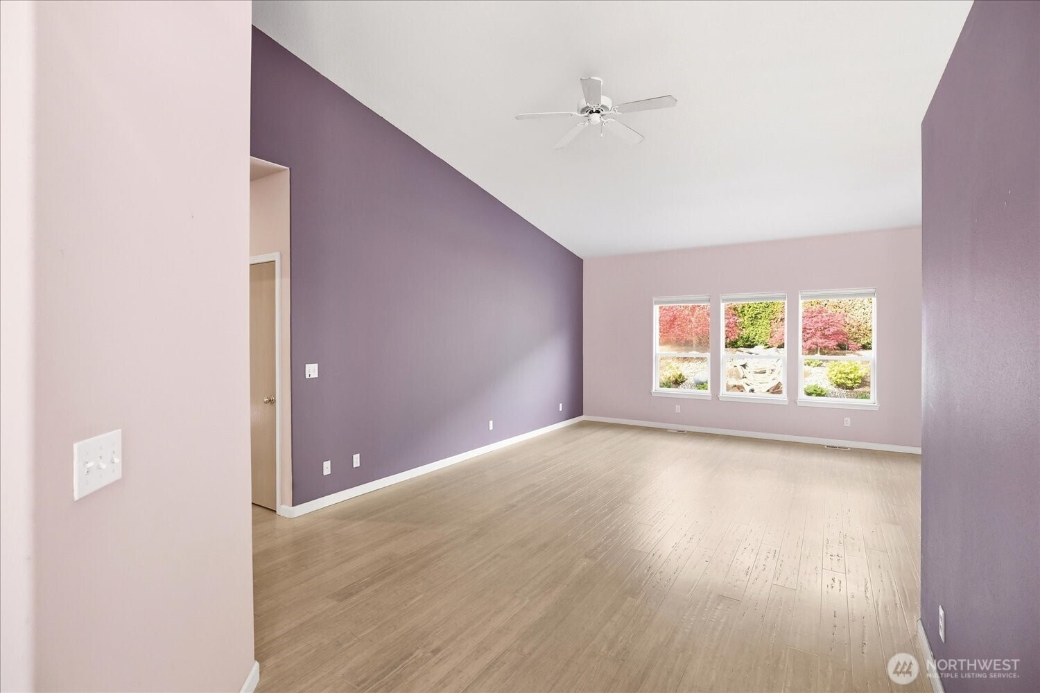 1262 Lancer Drive Property Photo 11