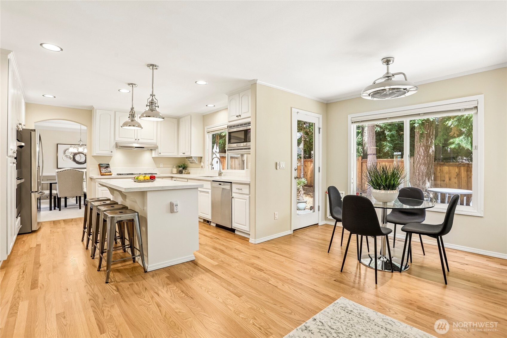 2906 257th Place Property Photo 11