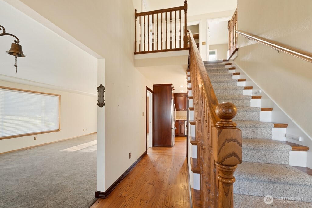 2410 304th Street Property Photo 2