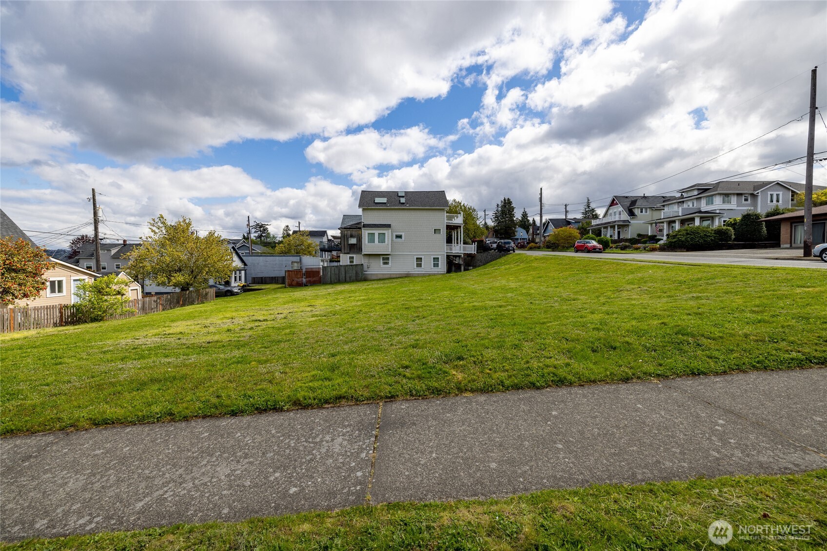 2801 N Mccarver Street Property Photo 7