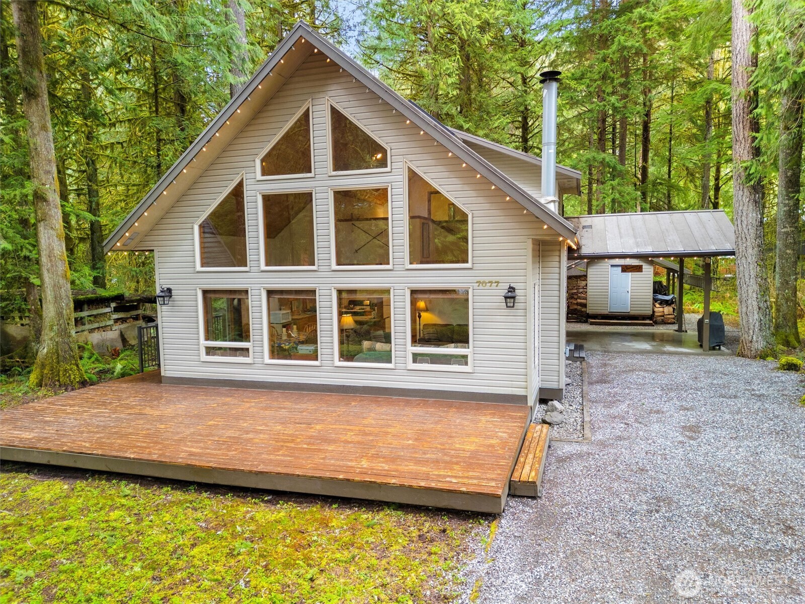 7077 Austin Pass Road Property Photo 1