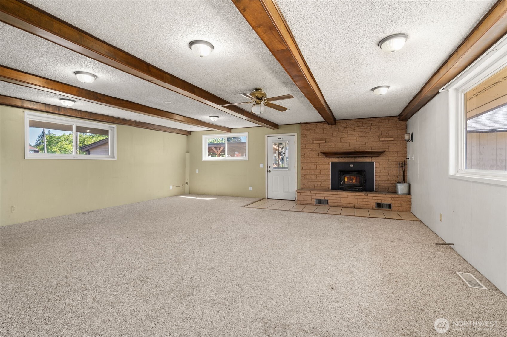 1214 B Street Property Photo 9