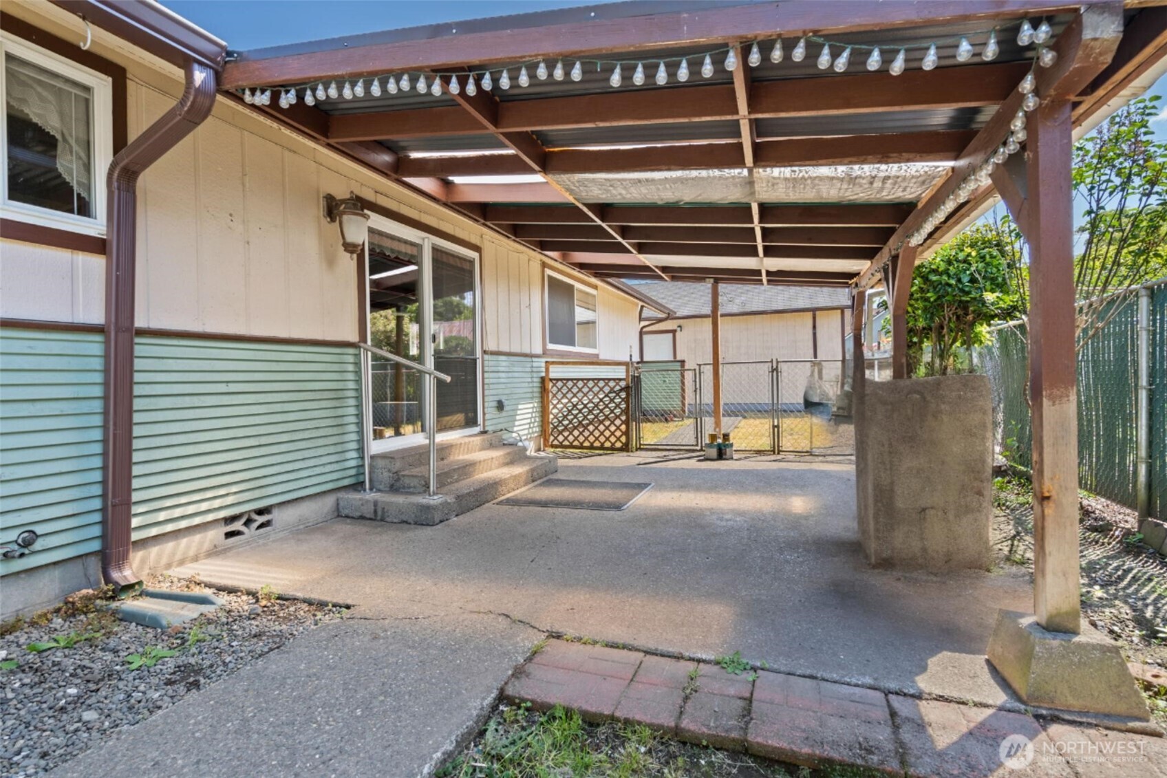 1214 B Street Property Photo 19