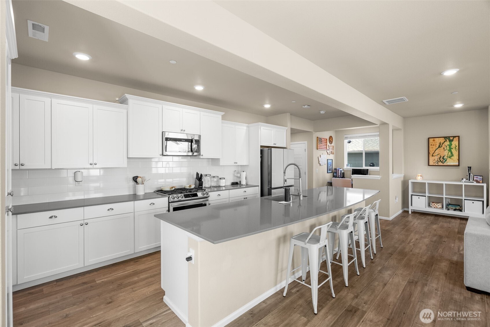 930 Timberline Avenue Property Photo 12
